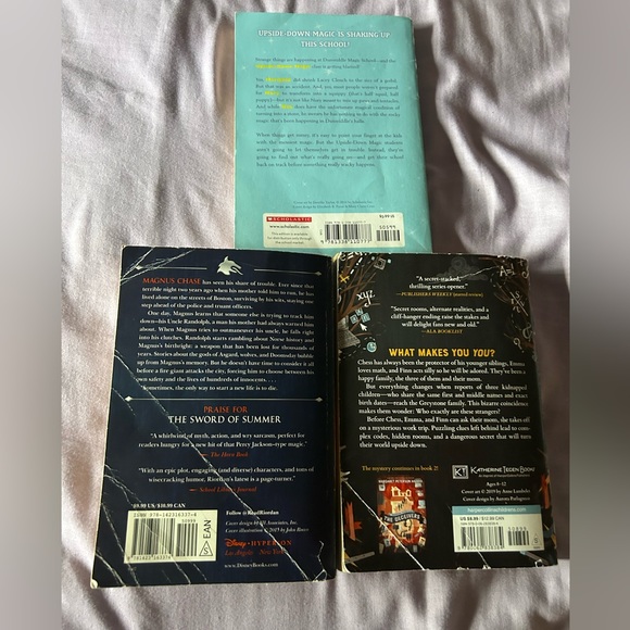 3 book bundle of Fantasy Fiction - Picture 3 of 3